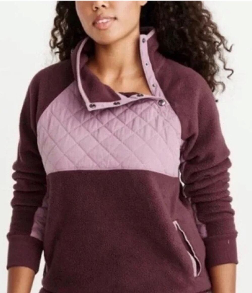 Abercrombie & Fitch asymmetrical snap-up quilted fleece pullover burgundy